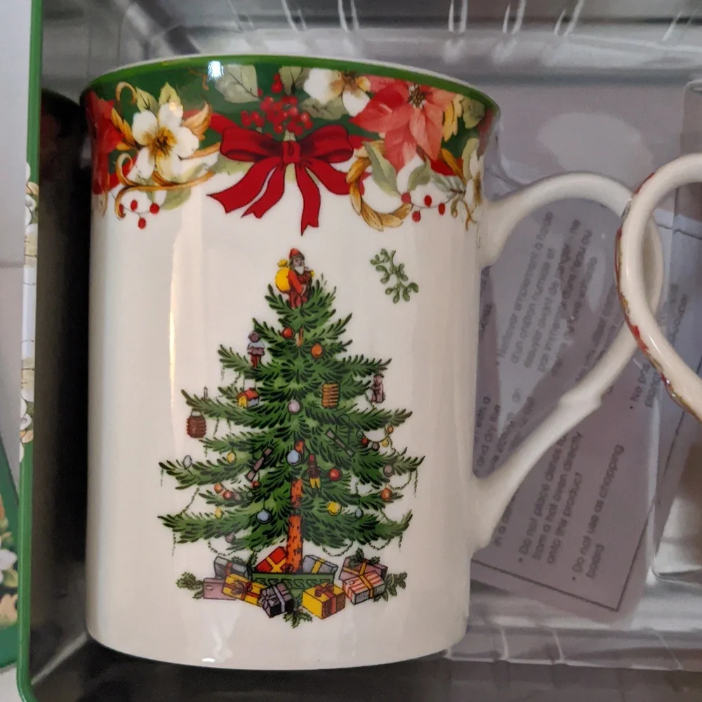 Spode Mugs Christmas Tree Collectible Tin No Coasters New Macy's